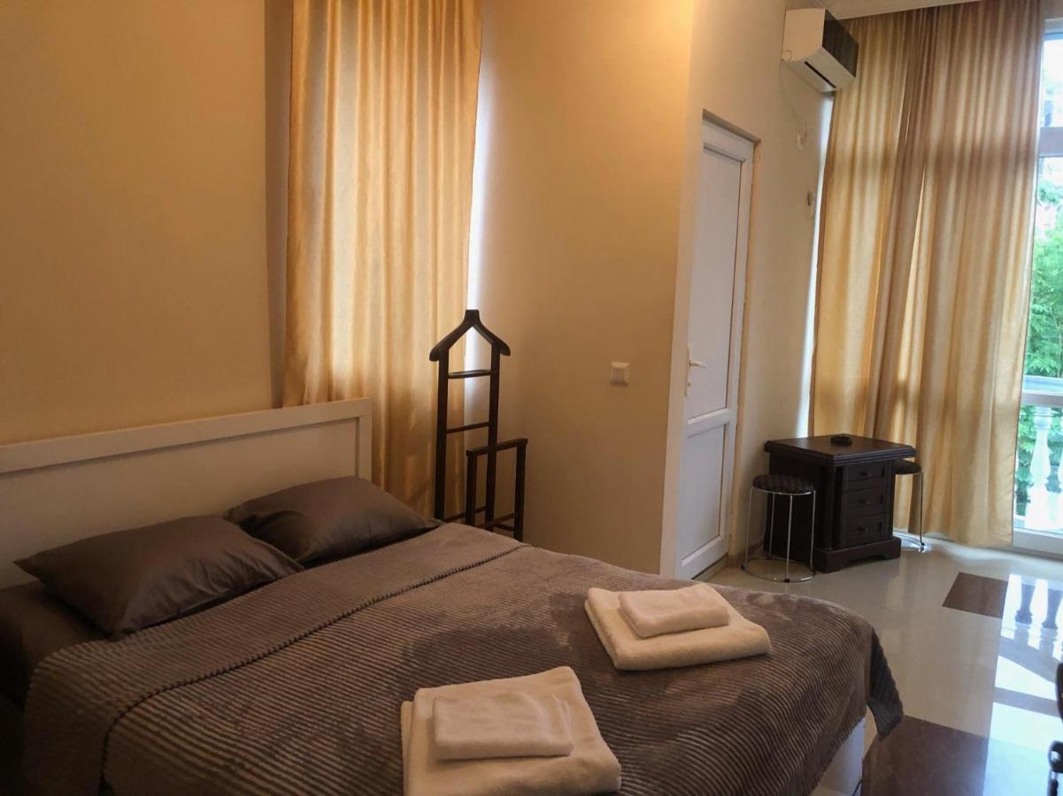 Twins Guest House By Black Sea Кобулеті Екстер'єр фото