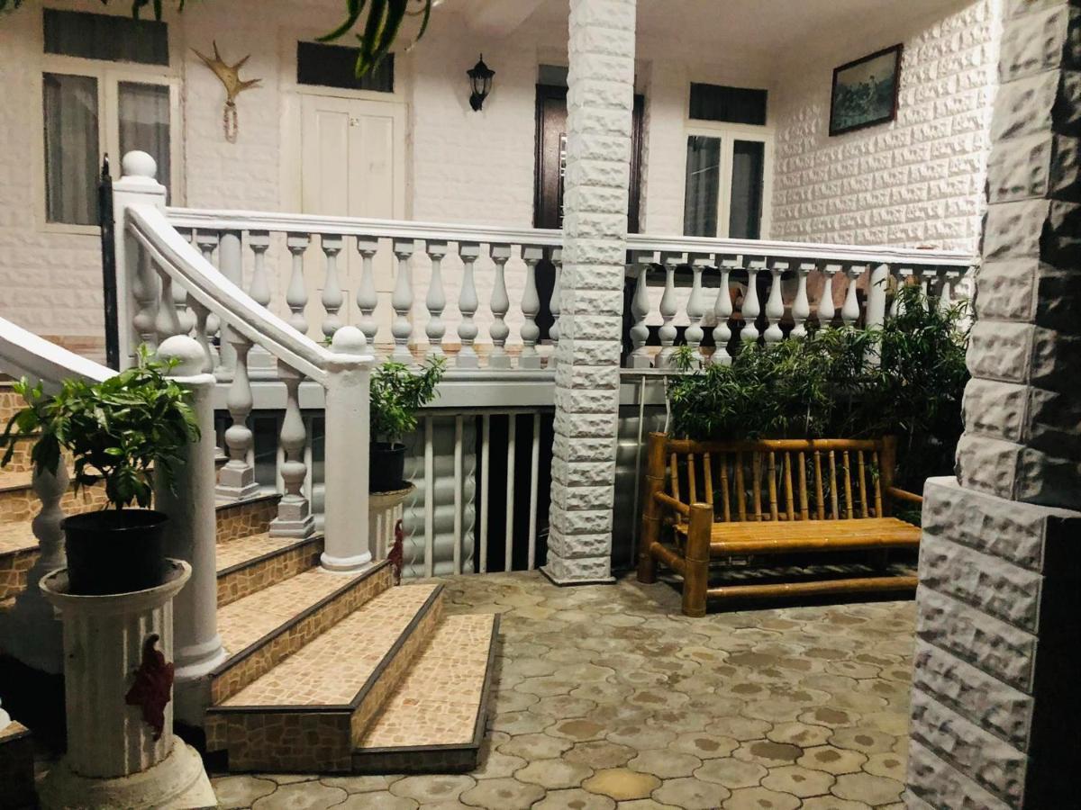 Twins Guest House By Black Sea Кобулеті Екстер'єр фото