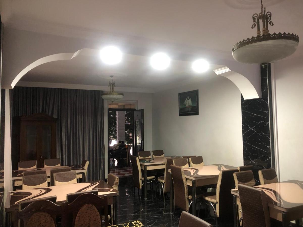 Twins Guest House By Black Sea Кобулеті Екстер'єр фото
