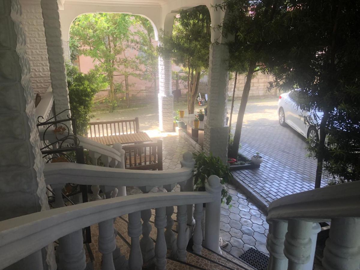 Twins Guest House By Black Sea Кобулеті Екстер'єр фото